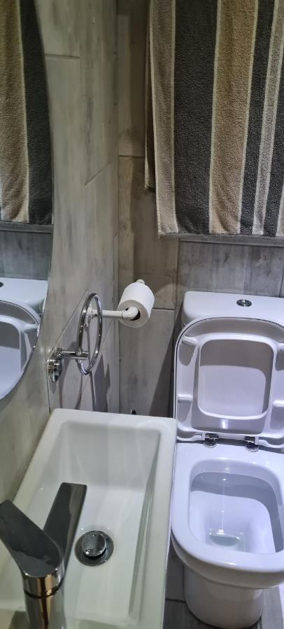 Bayswater Guest Rooms بلومفونتين المظهر الخارجي الصورة